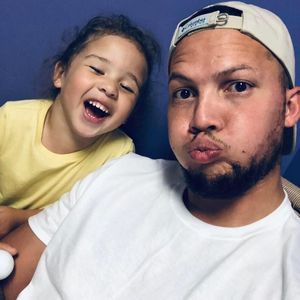 Meet your Posher, Christian